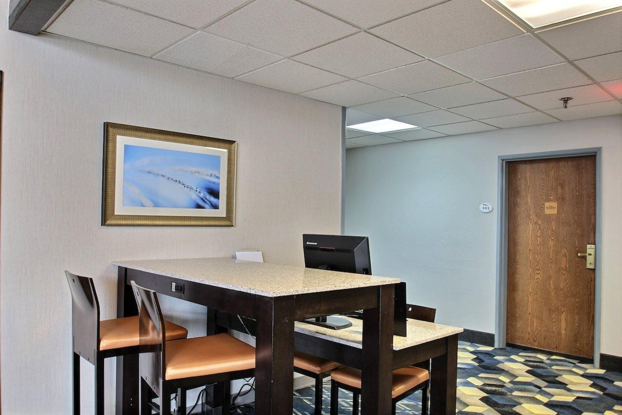 Hotel Baymont By Wyndham Madison West/Middleton Wi West Exteriér fotografie